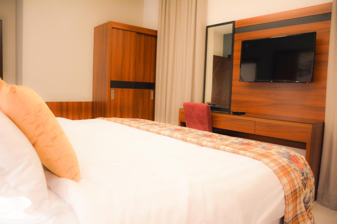 Park Town Hotel Jeddah Exterior photo