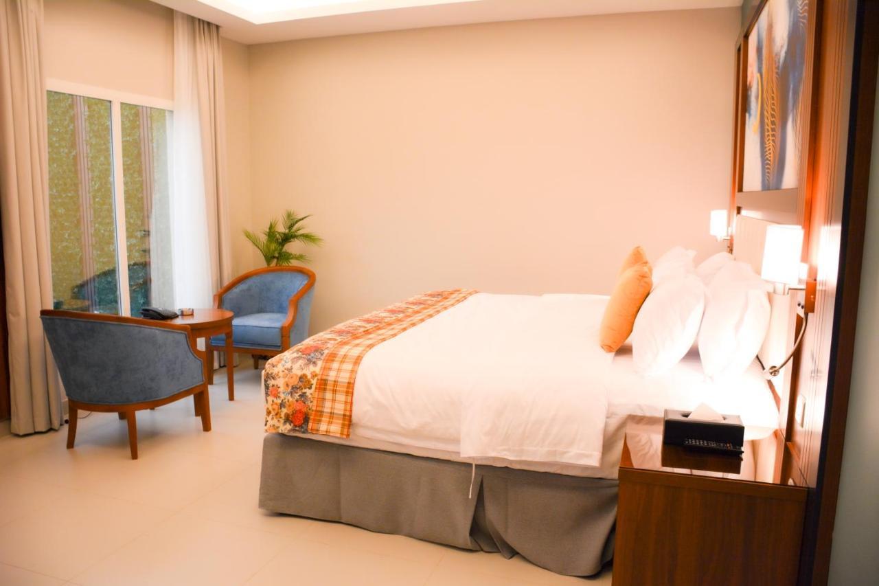 Park Town Hotel Jeddah Exterior photo